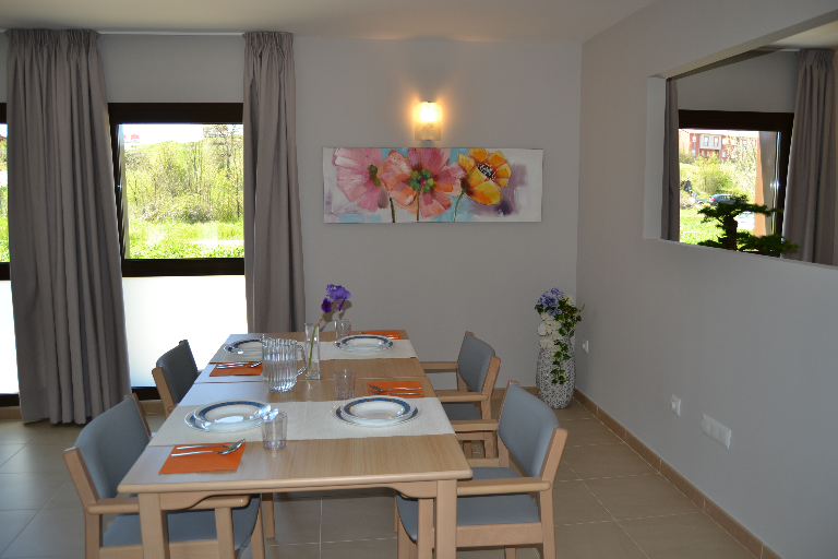 comedor de la casa para residente con enfermedad mental La Casita