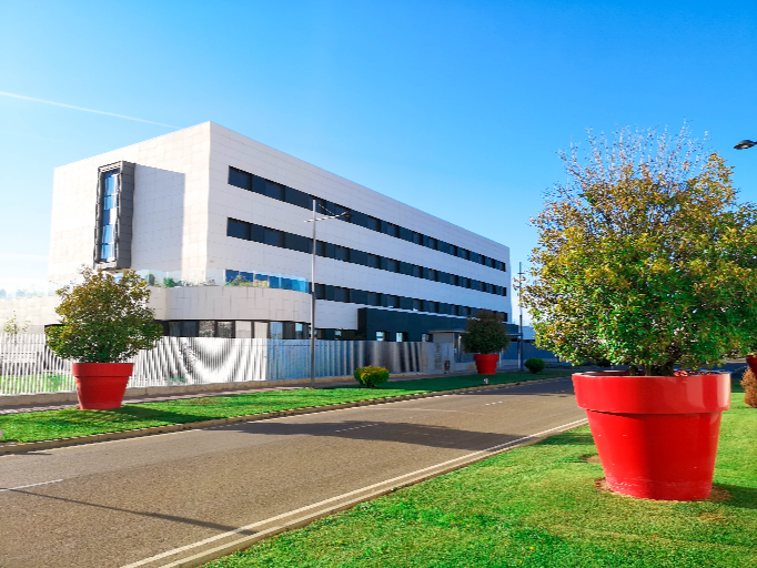 Vista desde la cache de la residencia de mayores de Campolar del Paramo