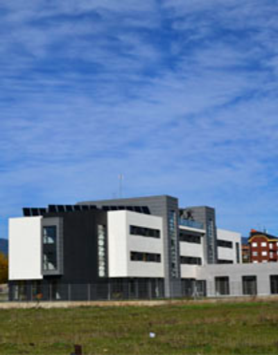 viste desde lejos centro Campolar Bierzo